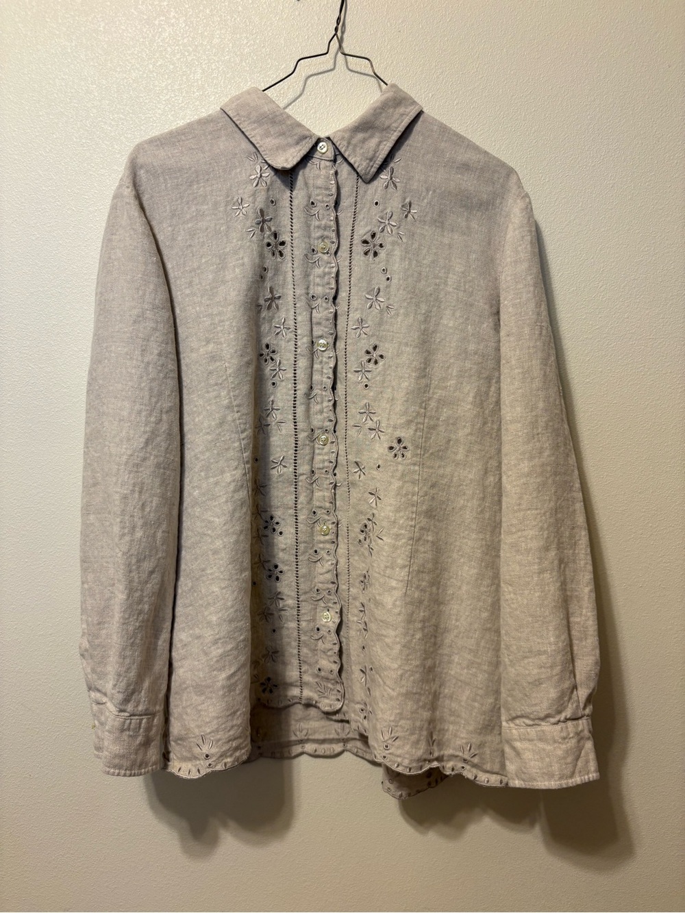 Orvis Light Taupe Embroidered Linen Button-Down Shirt
